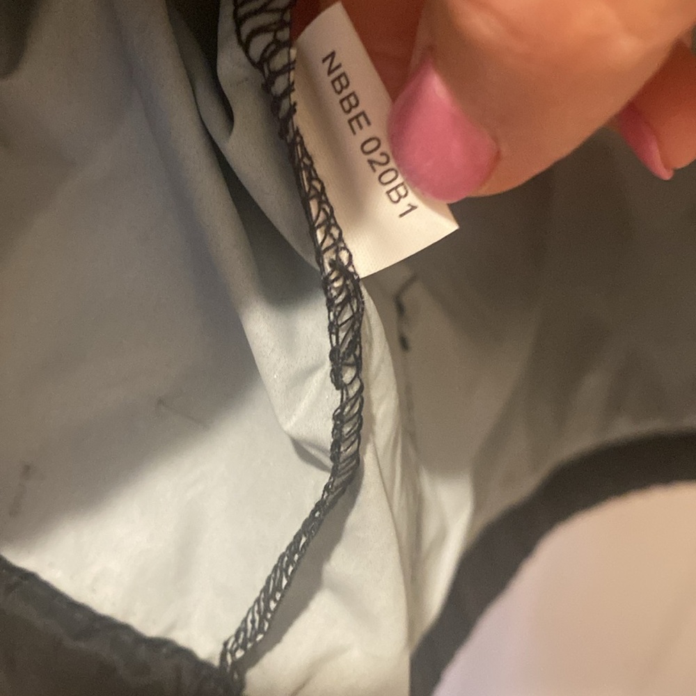 Broken Promises running pullover jacket-medium - Picture 7 of 7
